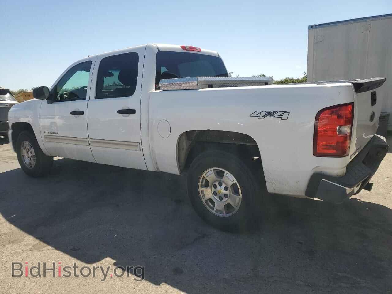 2011 CHEVROLET ALL Models - VIN: 3GCPKSE33BG264254 - Фото 2