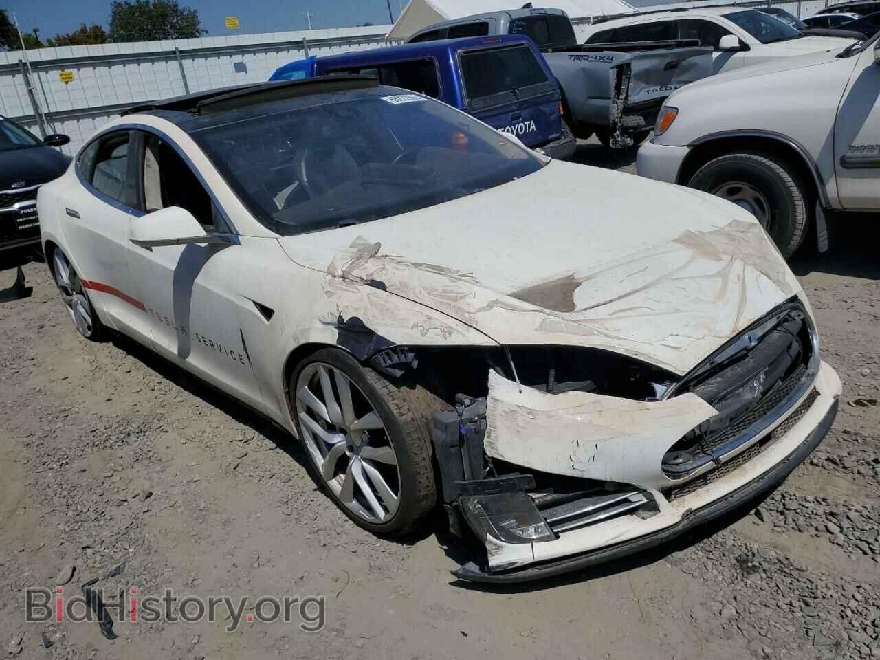 2014 TESLA MODEL S - VIN: 5YJSA1H20EFP66420 - Фото 4