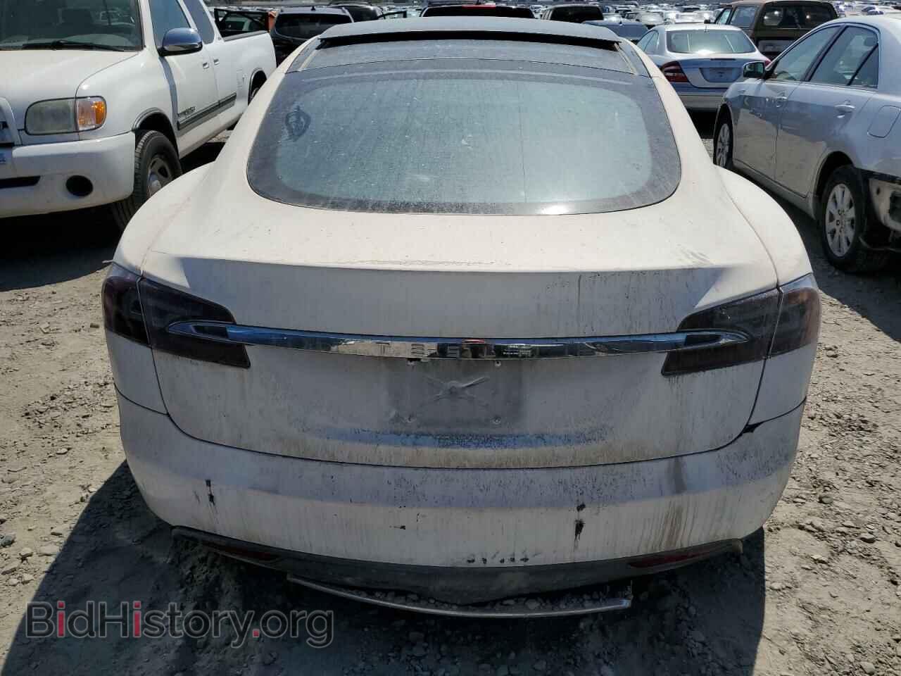 2014 TESLA MODEL S - VIN: 5YJSA1H20EFP66420 - Фото 6