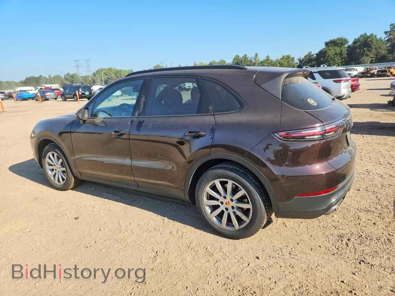 2019 PORSCHE CAYENNE - VIN: WP1AA2AY3KDA06726 - Photo 2