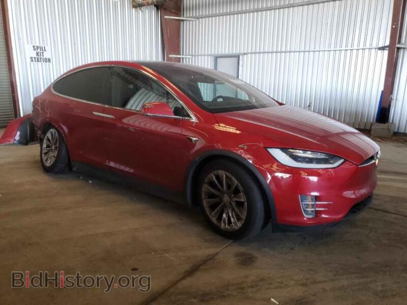 2017 Tesla MODEL X (VIN 5YJXCBE21HF046123) — фото 4 из 13