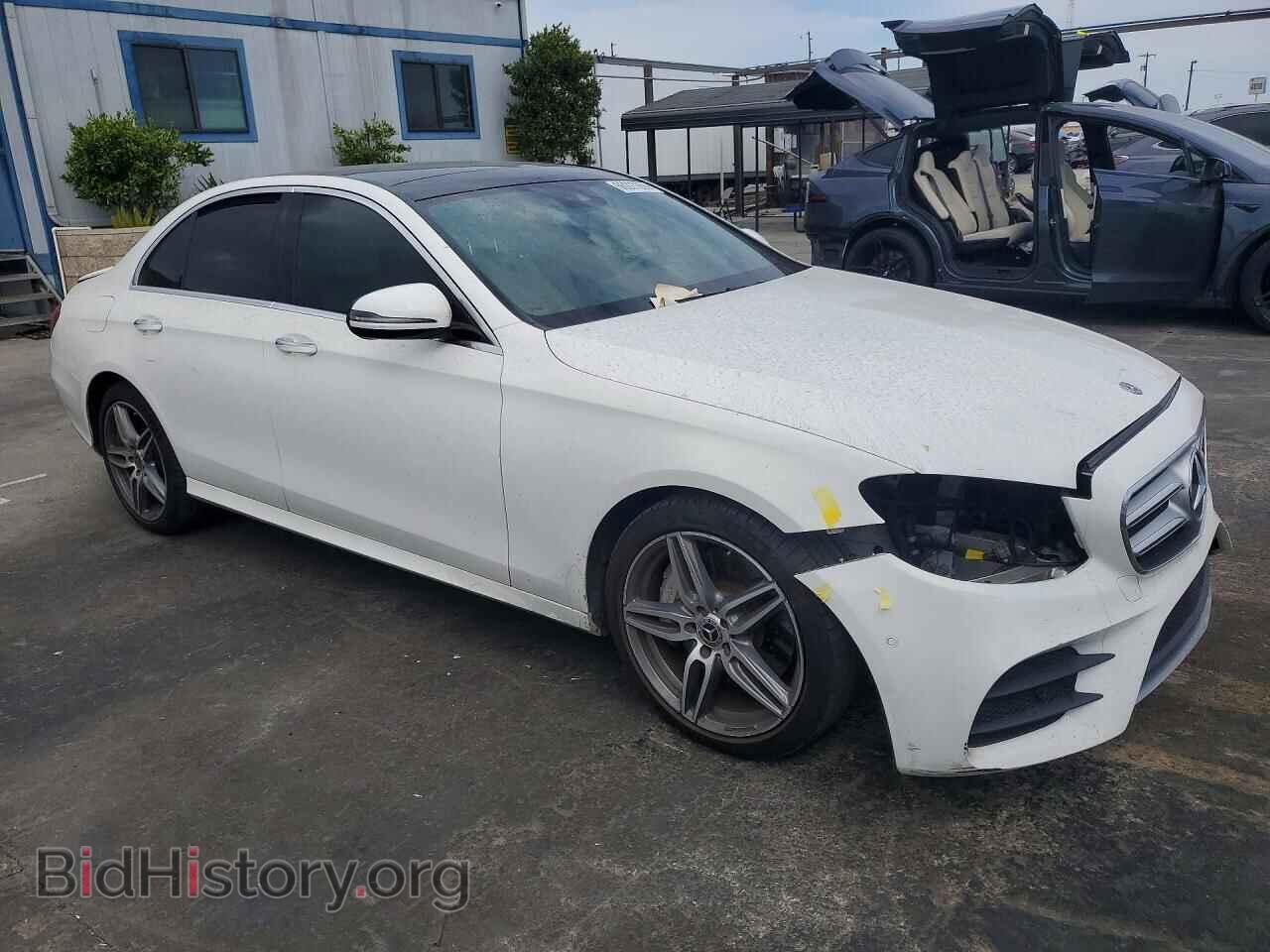 2018 MERCEDES-BENZ E-CLASS - VIN: WDDZF4JB5JA406399 - Фото 4
