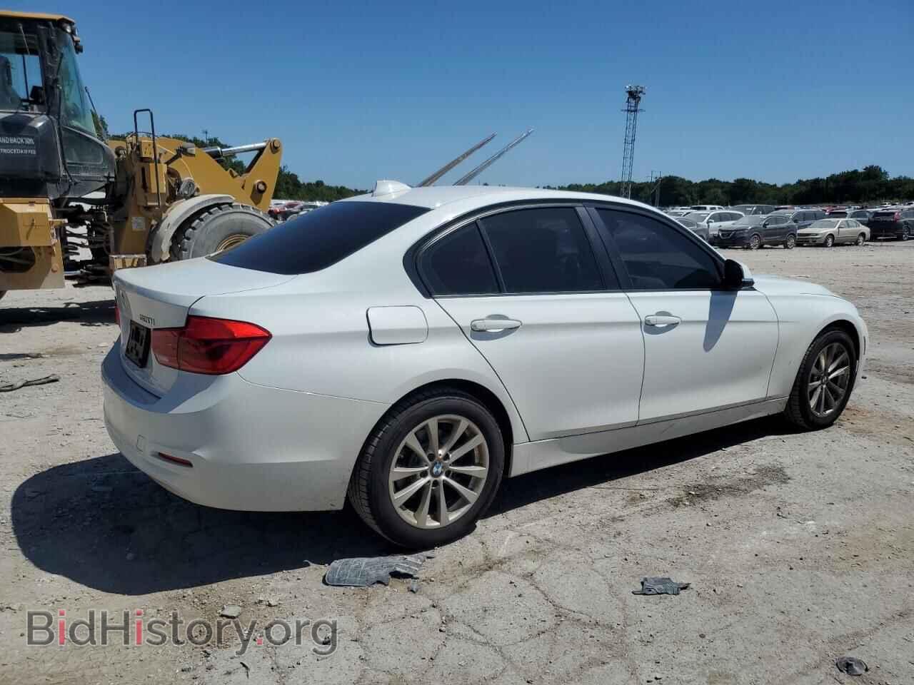 2016 BMW 3 SERIES - VIN: WBA8E5G53GNU22129 - Фото 3