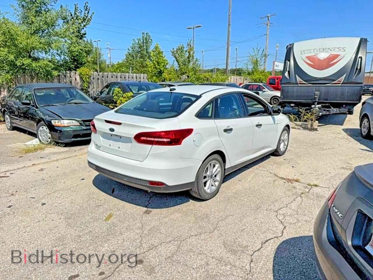 2015 FORD FOCUS - VIN: 1FADP3E2XFL311926 - Photo 4