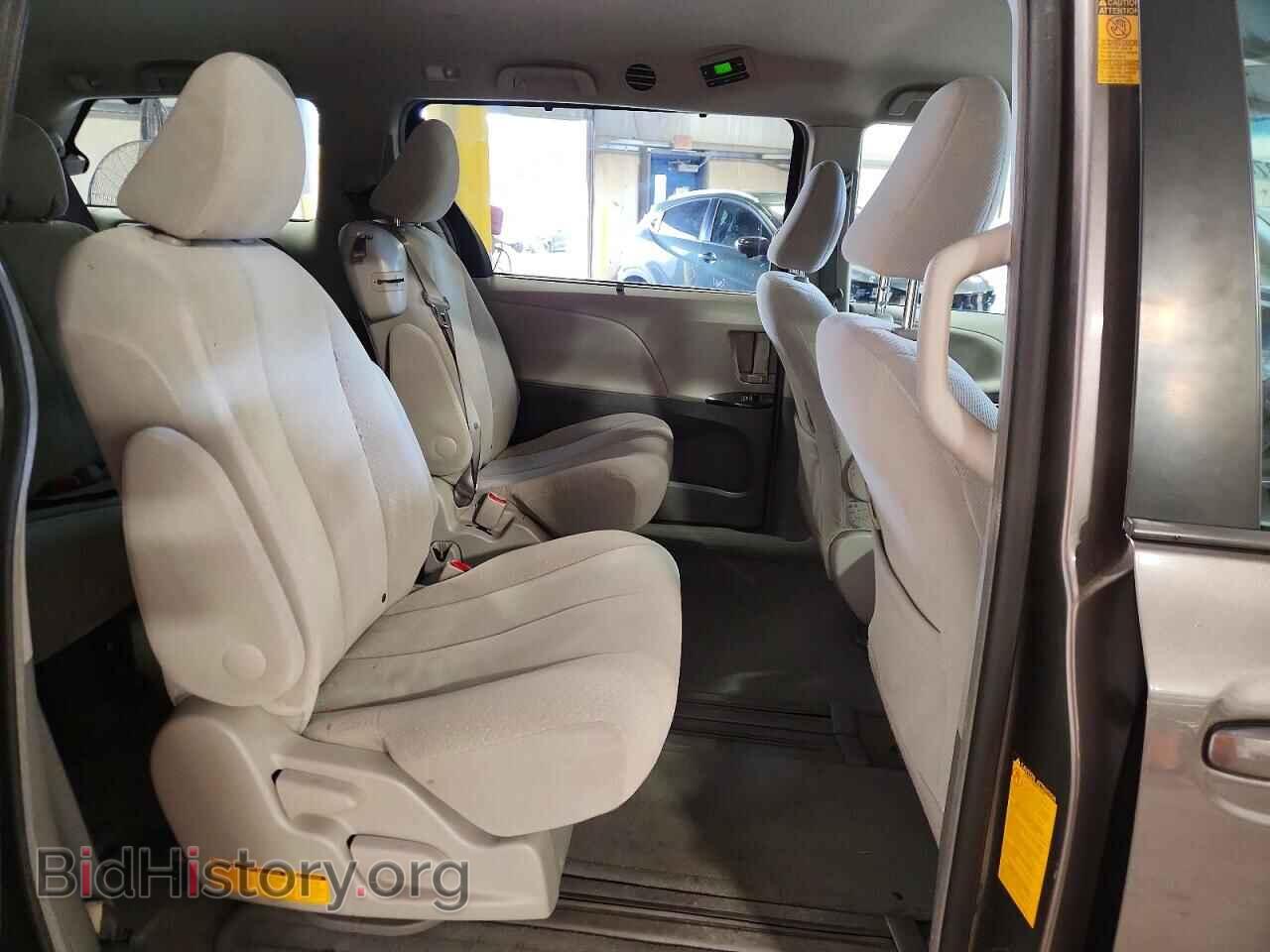 2013 TOYOTA SIENNA - VIN: 5TDKK3DC8DS376568 - Фото 11