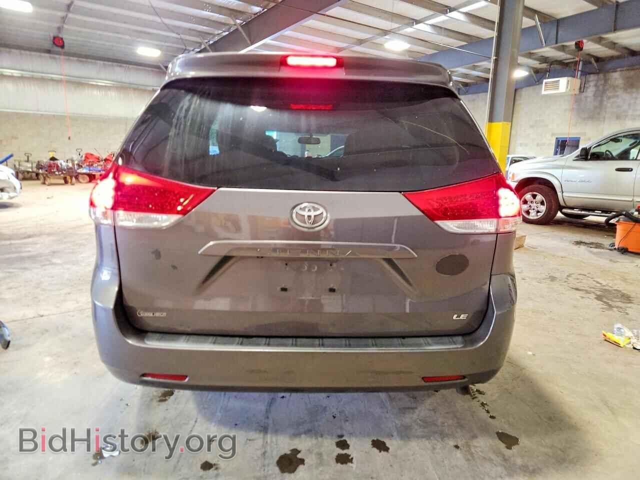 2013 TOYOTA SIENNA - VIN: 5TDKK3DC8DS376568 - Фото 6