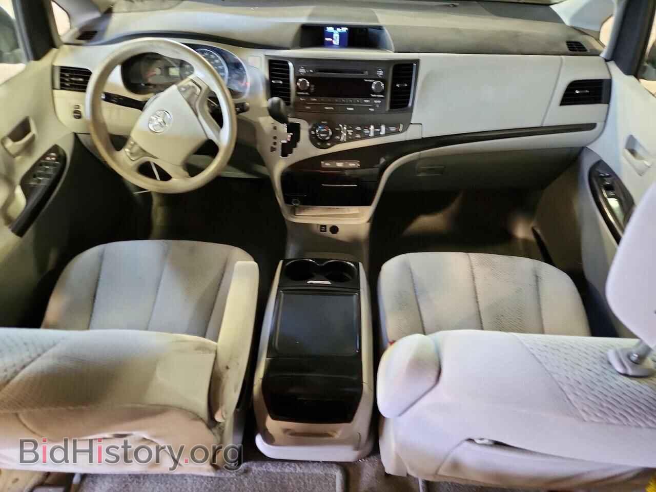 2013 TOYOTA SIENNA - VIN: 5TDKK3DC8DS376568 - Фото 8