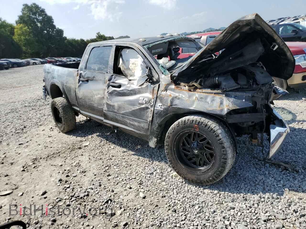 2018 RAM All Models - VIN: 3C6UR5CL6JG282689 - Photo 4