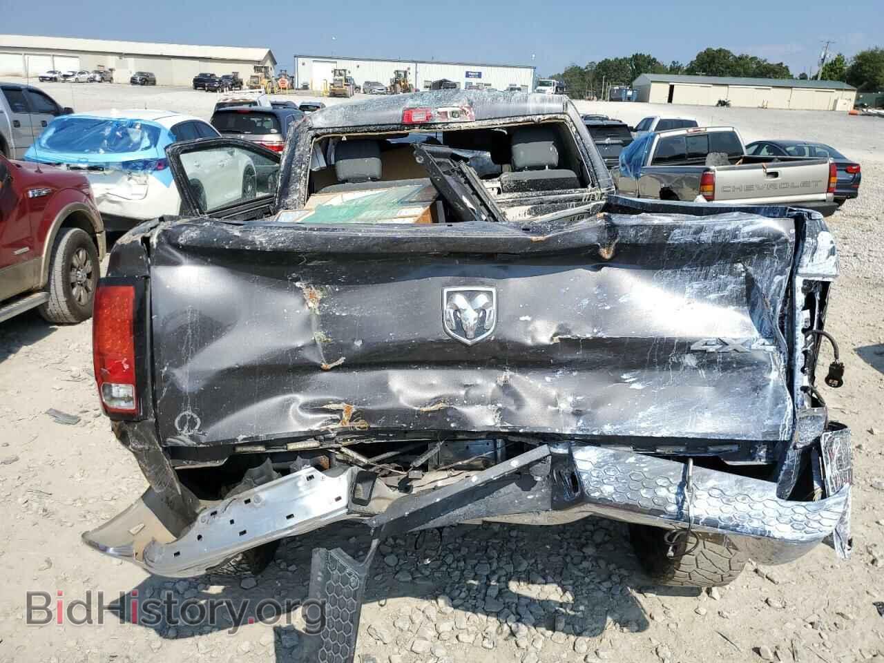 2018 RAM All Models - VIN: 3C6UR5CL6JG282689 - Photo 6