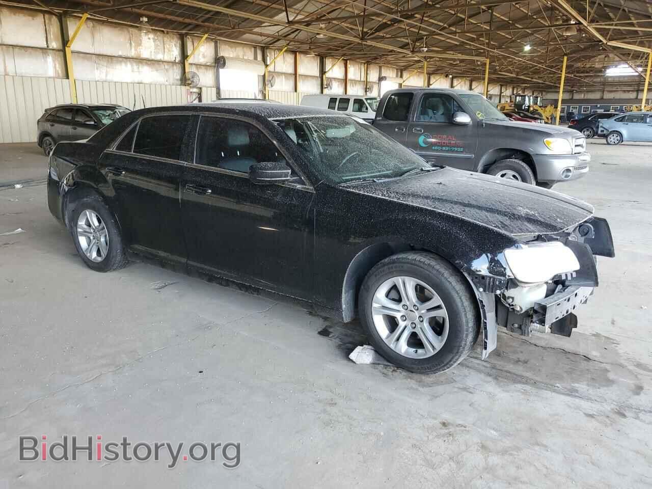2014 CHRYSLER 300 - VIN: 2C3CCAAG0EH345672 - Фото 4