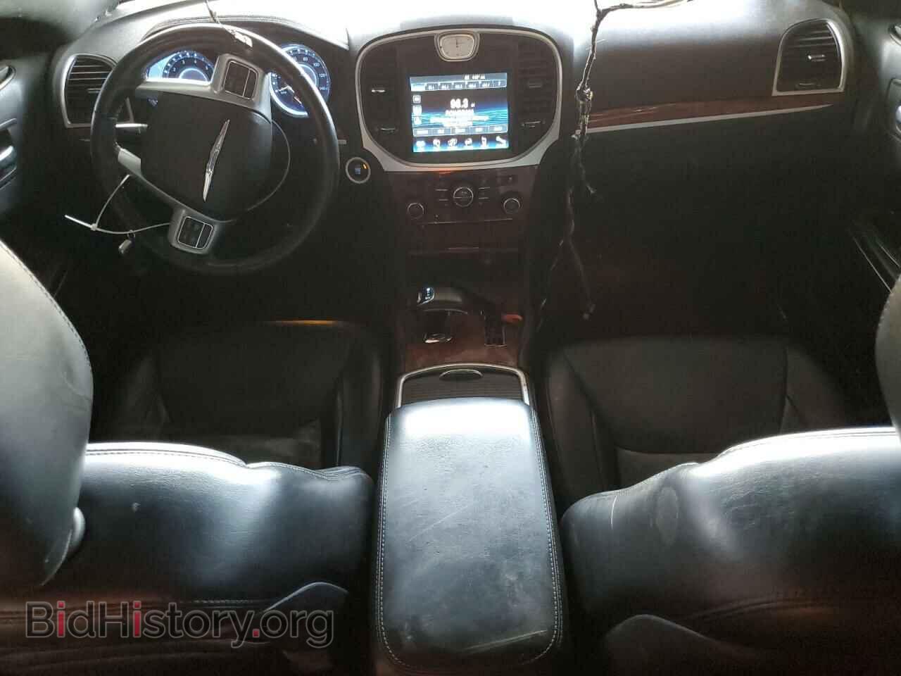 2014 CHRYSLER 300 - VIN: 2C3CCAAG0EH345672 - Фото 8