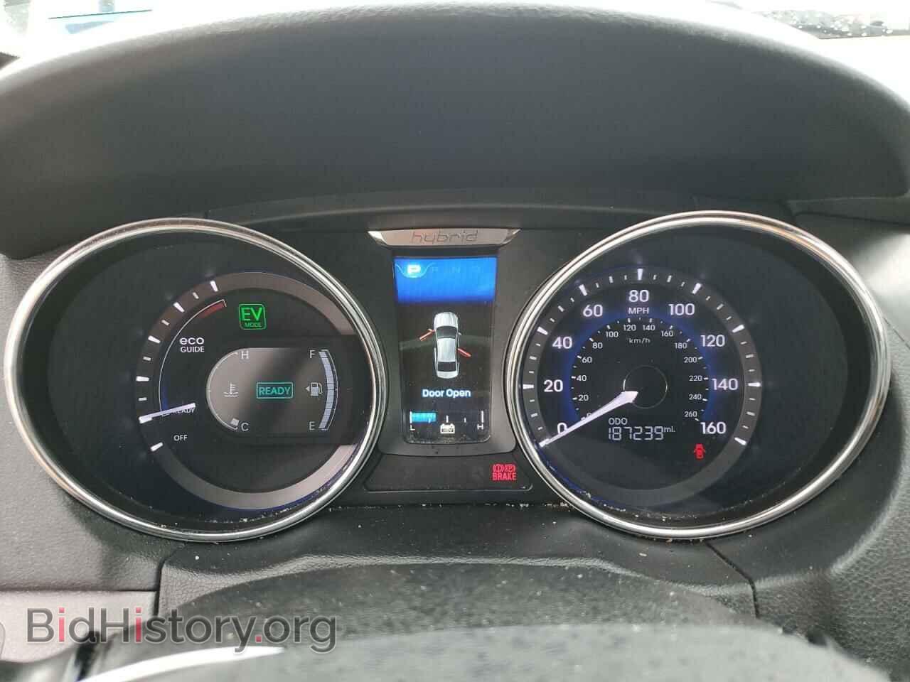 2014 HYUNDAI SONATA - VIN: KMHEC4A42EA107098 - Фото 9