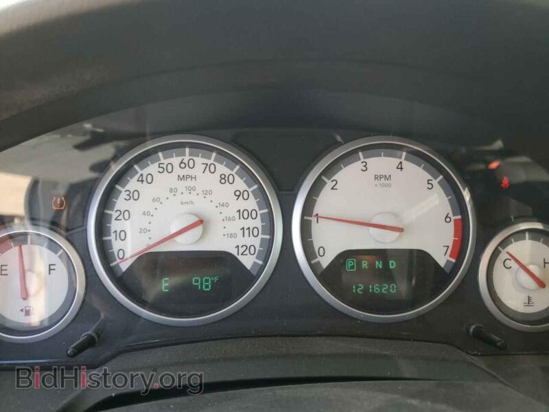 2010 Dodge CARAVAN (VIN 2D4RN6DX2AR490101) — photo 9 of 13