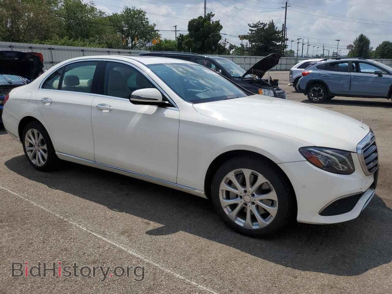 2017 MERCEDES-BENZ E-CLASS - VIN: WDDZF4KB5HA162701 - Фото 4
