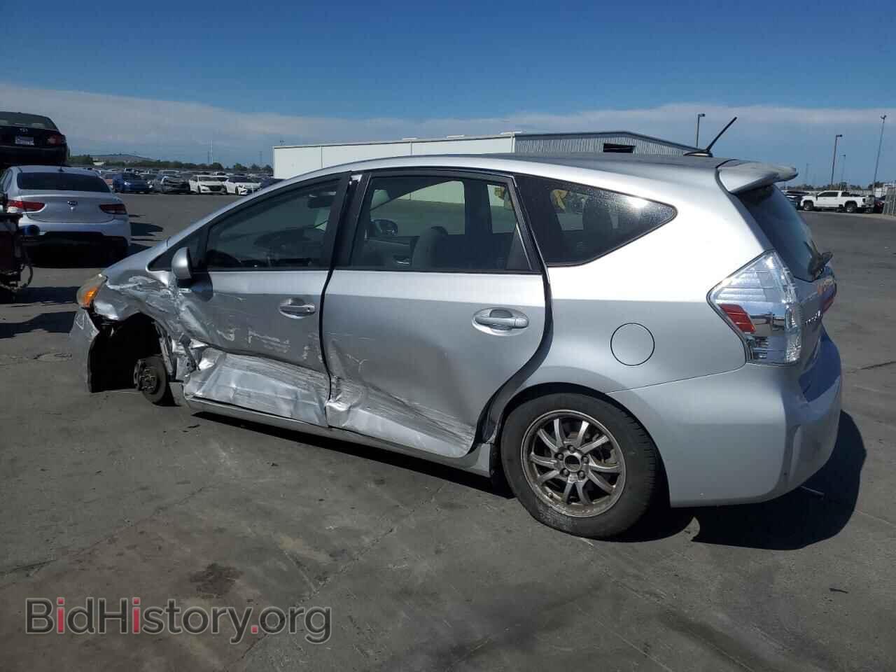 2012 TOYOTA PRIUS - VIN: JTDZN3EU8C3127748 - Фото 2