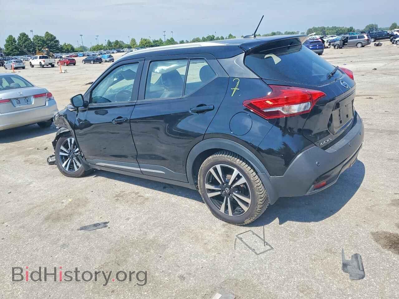 2020 NISSAN KICKS - VIN: 3N1CP5DV3LL551772 - Фото 2