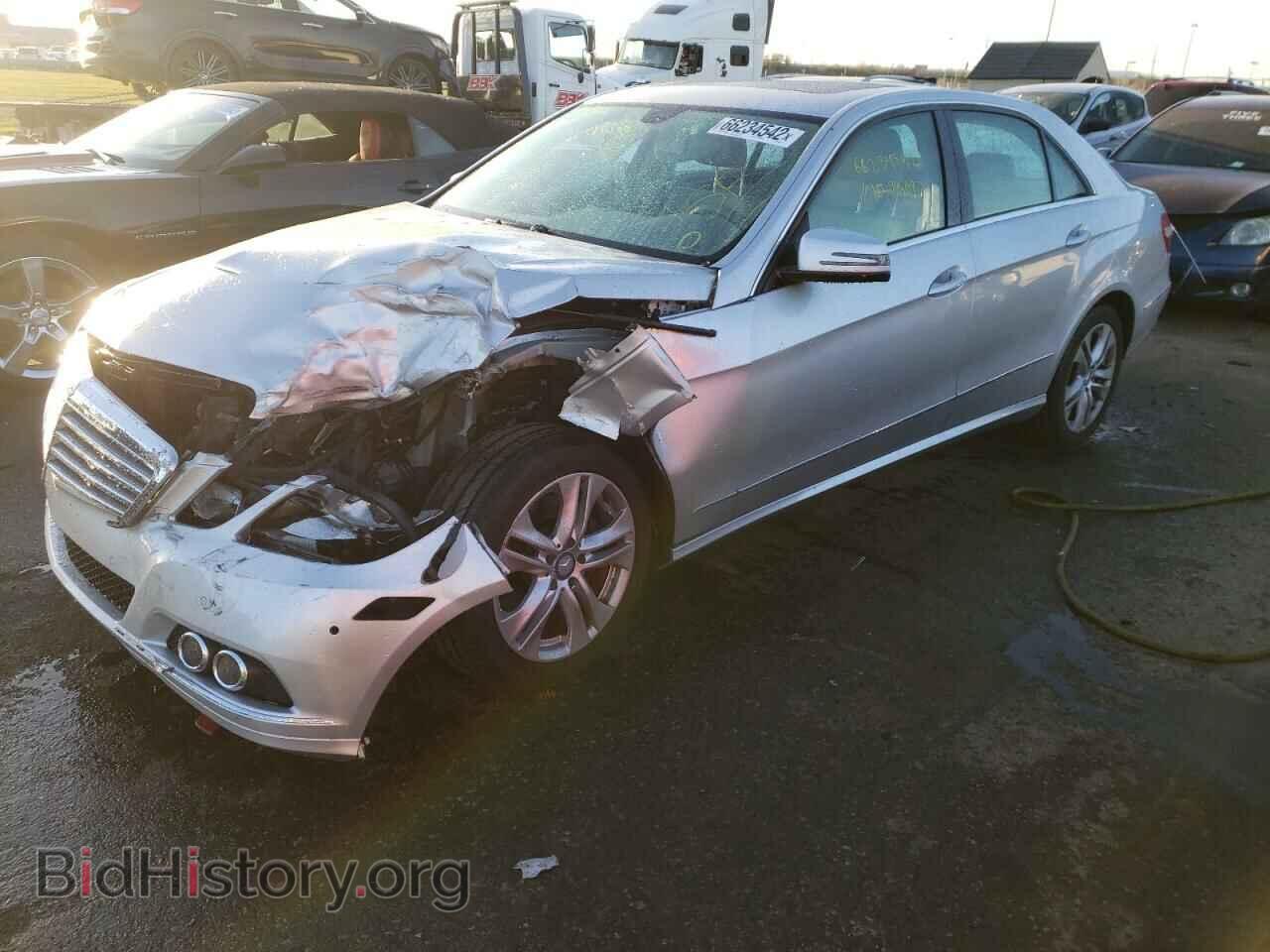 2011 MERCEDES-BENZ E-CLASS - VIN: WDDHF8HB3BA434082 - Фото 2
