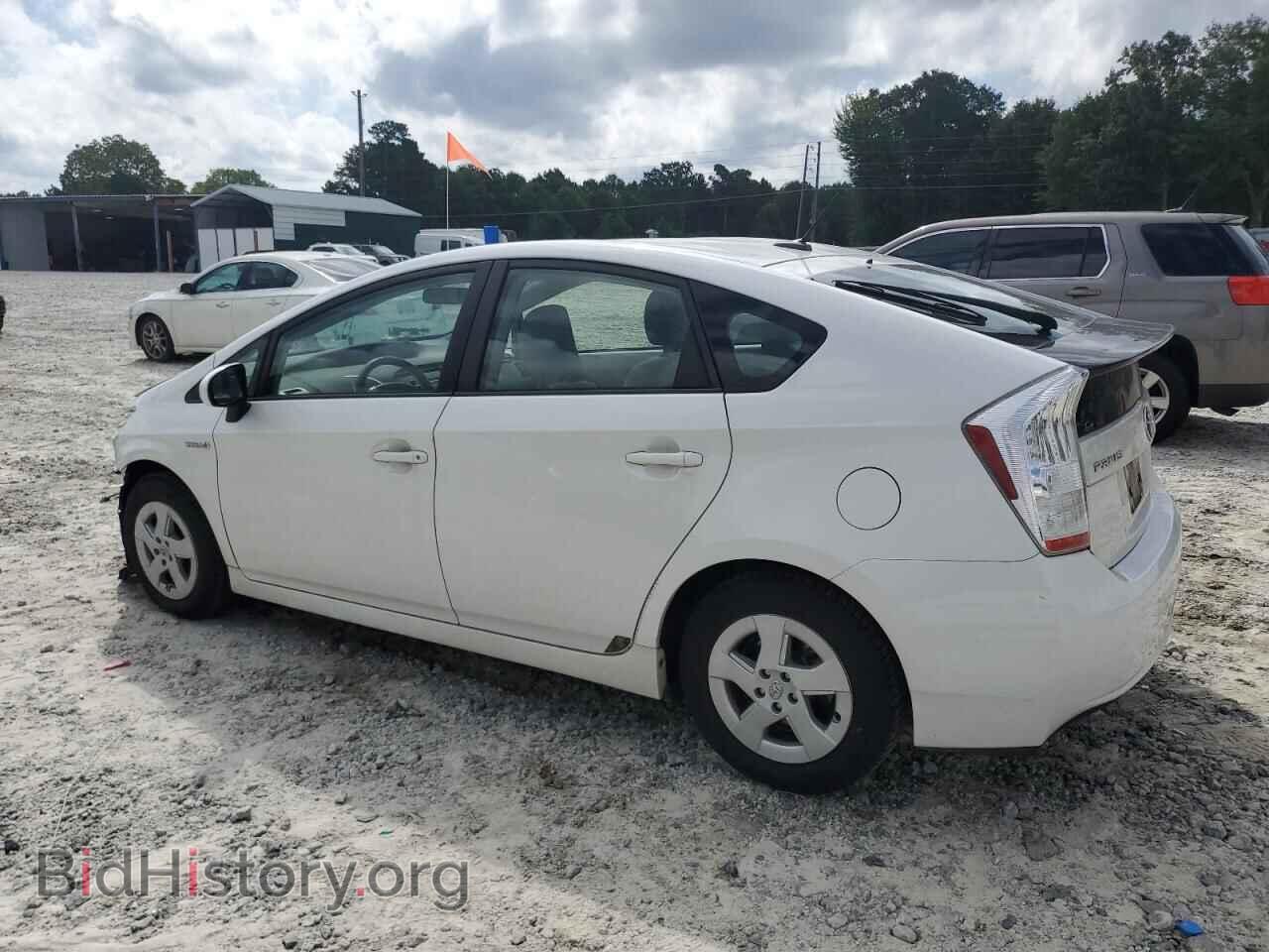 2011 TOYOTA PRIUS - VIN: JTDKN3DU6B0248006 - Фото 2