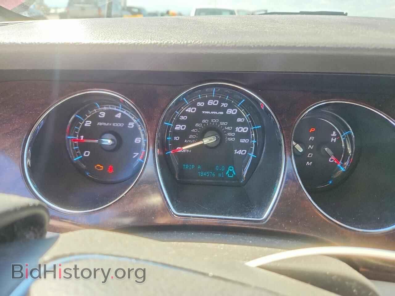 2011 FORD TAURUS - VIN: 1FAHP2EW1BG136452 - Photo 9