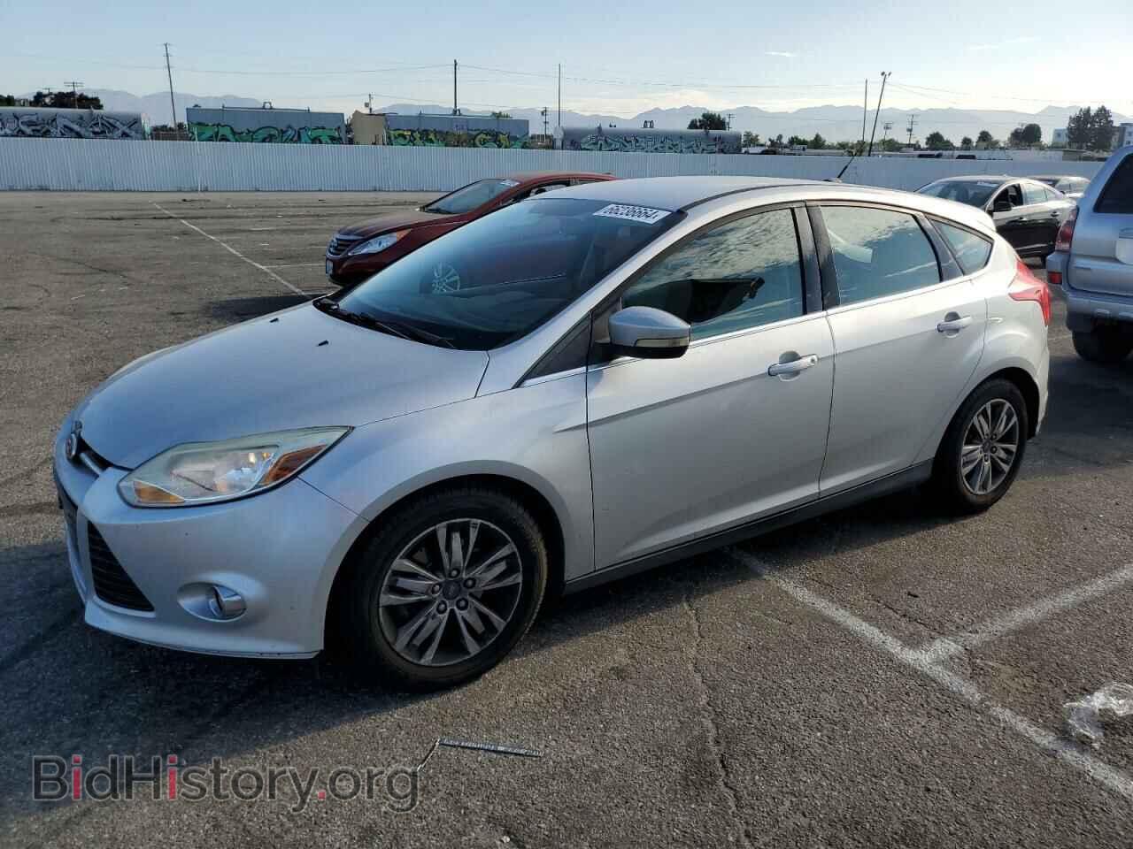 Фотография 1FAHP3M28CL317321 - FORD FOCUS 2012