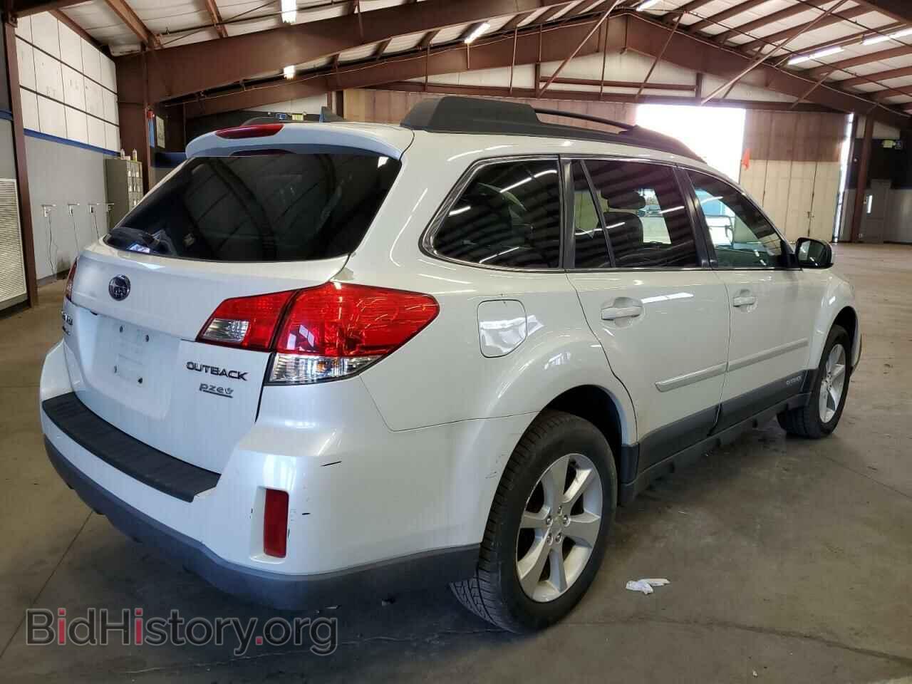 2013 SUBARU OUTBACK - VIN: 4S4BRBKC0D3296221 - Фото 4
