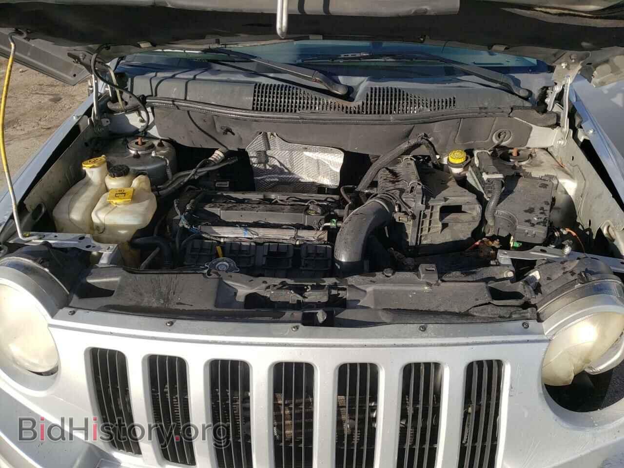2007 JEEP COMPASS - VIN: 1J8FT47027D261219 - Фото 7