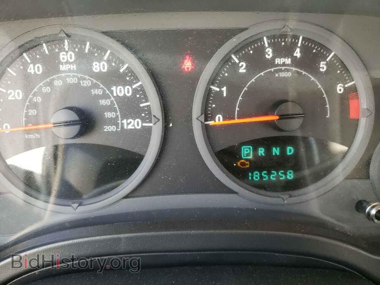 2007 JEEP COMPASS - VIN: 1J8FT47027D261219 - Фото 8