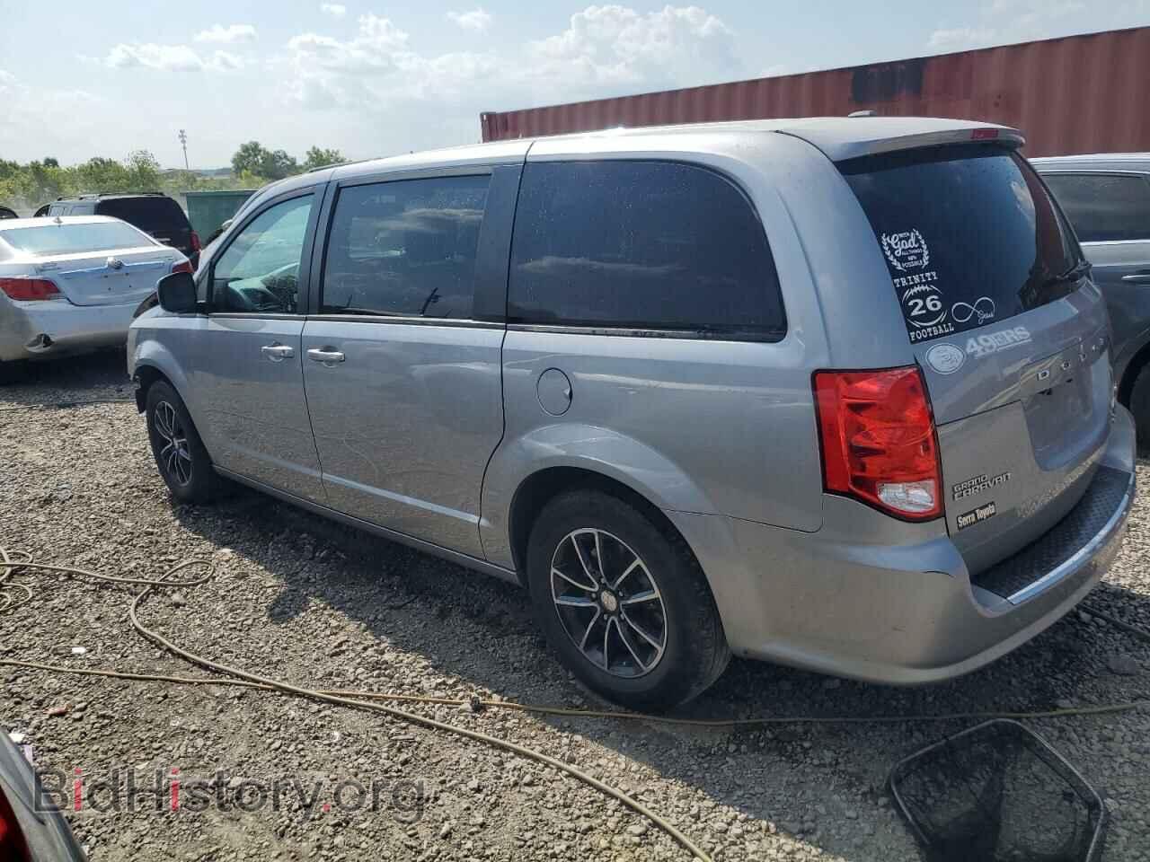 2018 DODGE CARAVAN - VIN: 2C4RDGEGXJR189631 - Фото 2