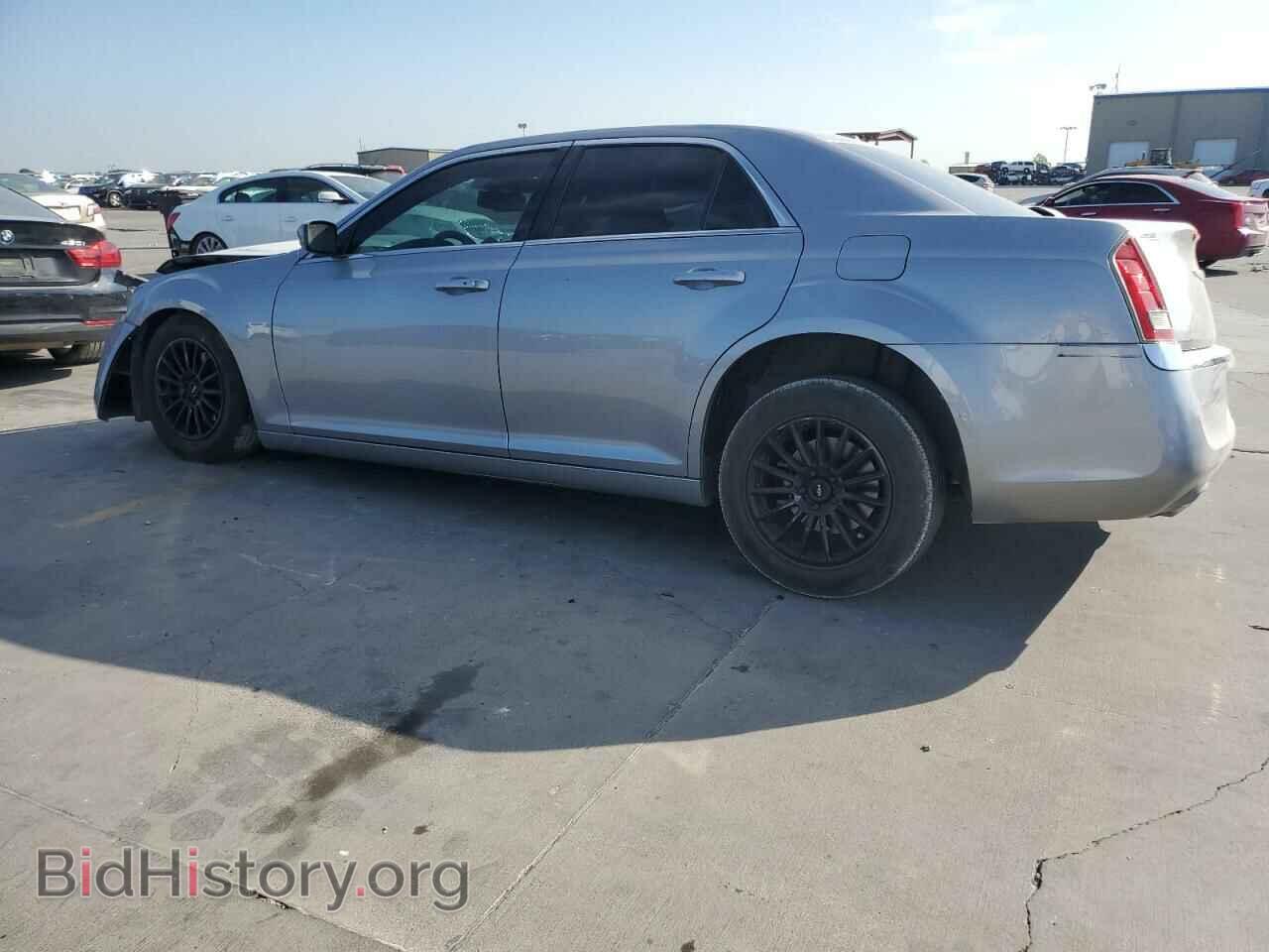 2014 CHRYSLER 300 - VIN: 2C3CCAAG8EH176047 - Фото 2