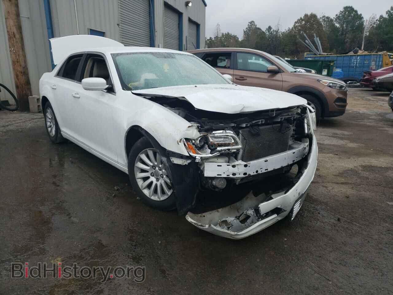 2013 CHRYSLER 300 - VIN: 2C3CCAAG4DH532928 - Фото 4