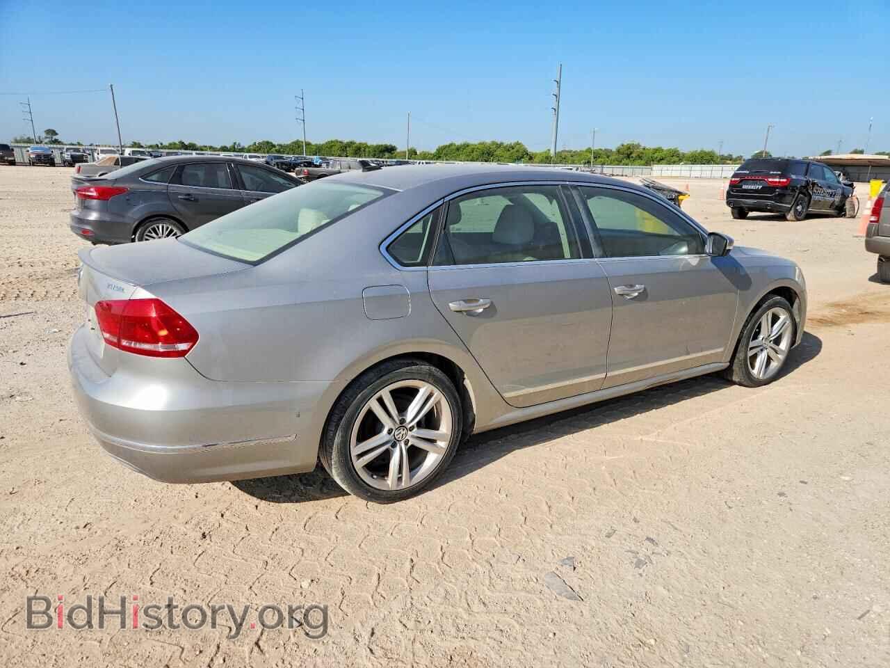 2014 VOLKSWAGEN PASSAT - VIN: 1VWCS7A37EC012660 - Фото 3