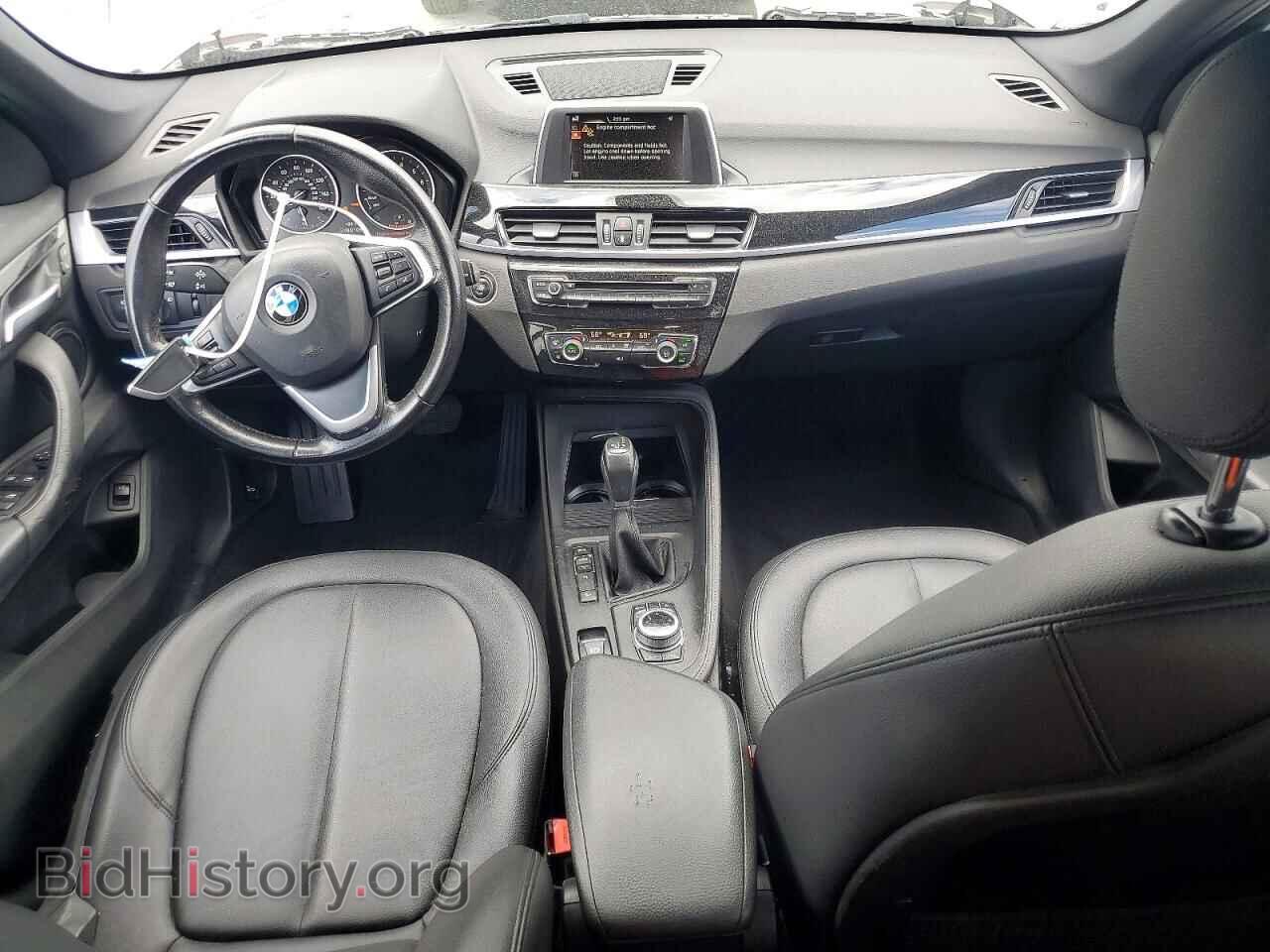 2017 BMW X1 - VIN: WBXHT3C34H5F87860 - Фото 8