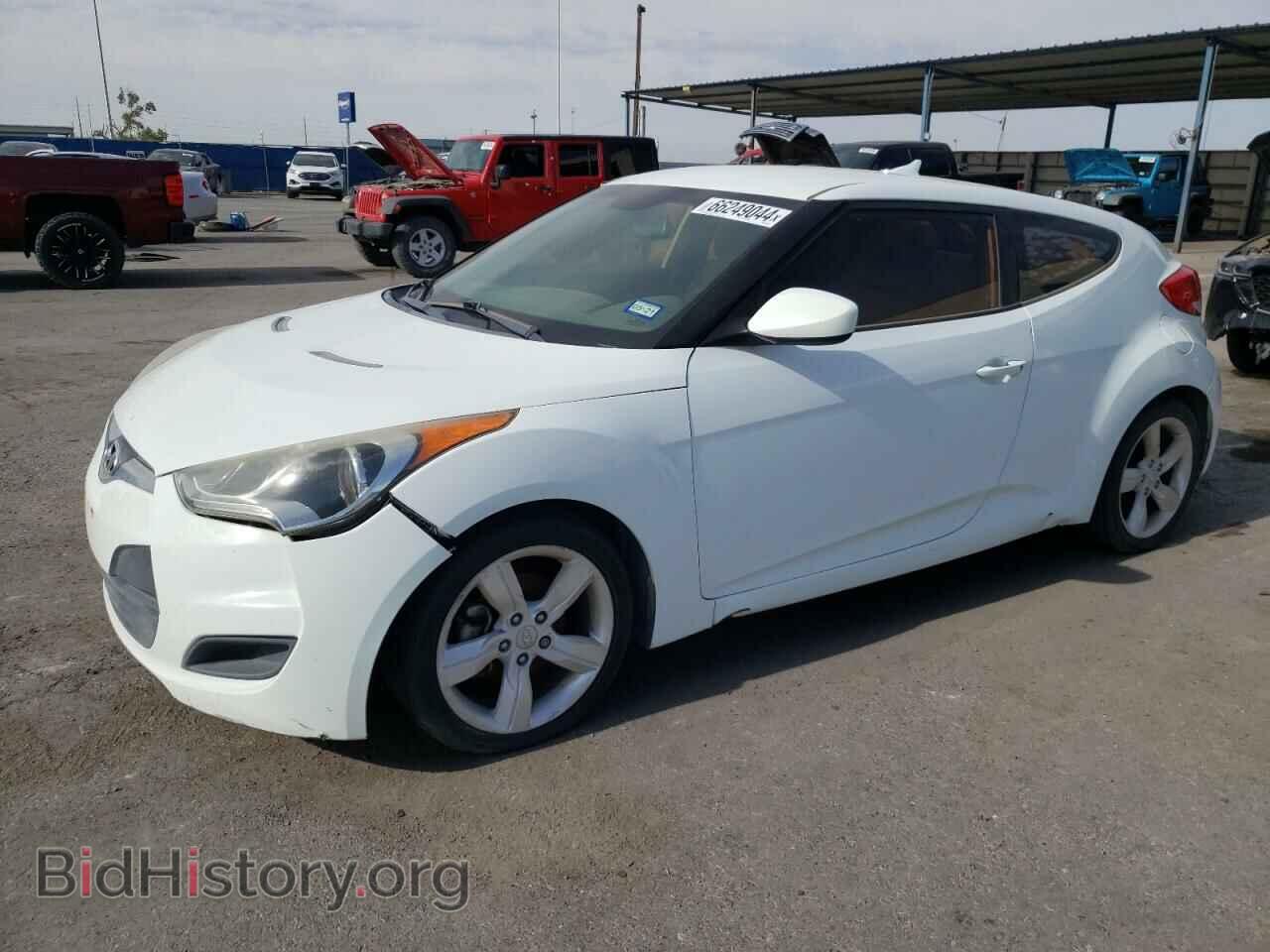 Photo KMHTC6AD1DU127780 - HYUNDAI VELOSTER 2013