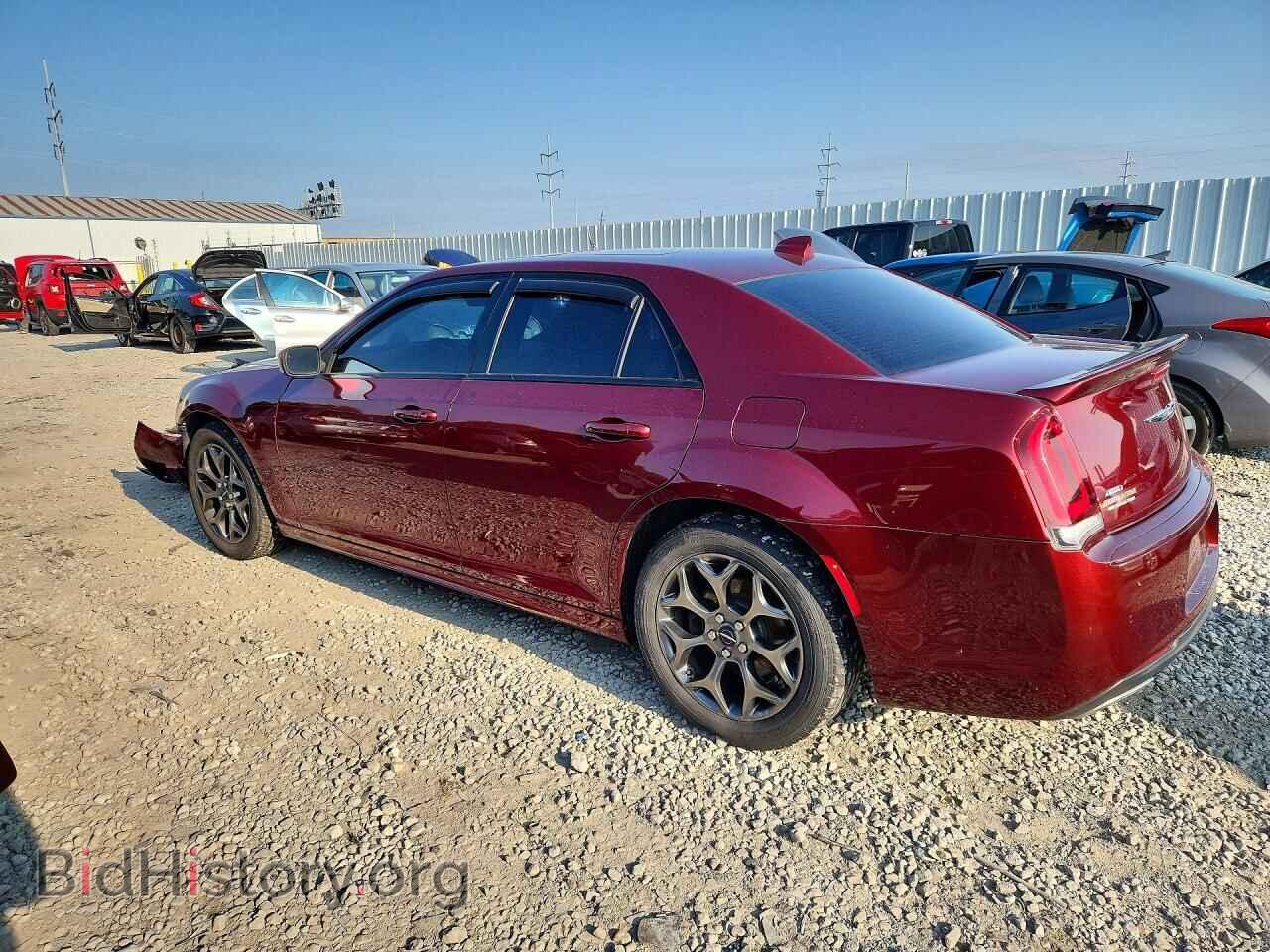 2018 CHRYSLER 300 - VIN: 2C3CCAGG9JH331092 - Photo 2