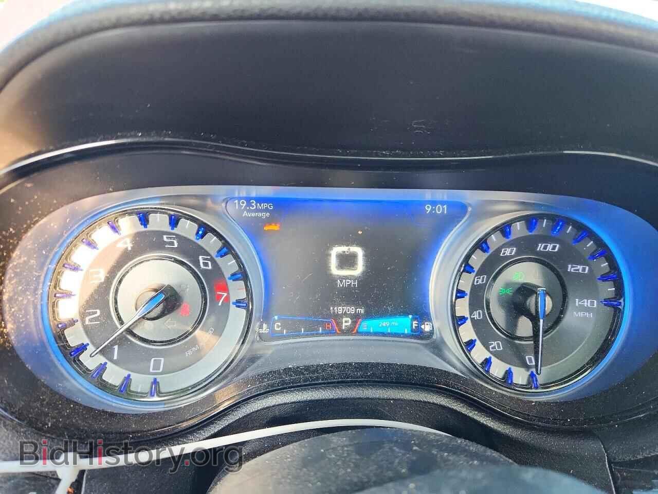 2018 CHRYSLER 300 - VIN: 2C3CCAGG9JH331092 - Photo 9