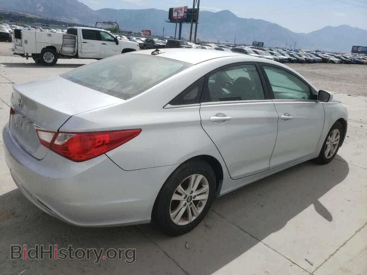 2013 HYUNDAI SONATA - VIN: 5NPEB4AC0DH733707 - Фото 3