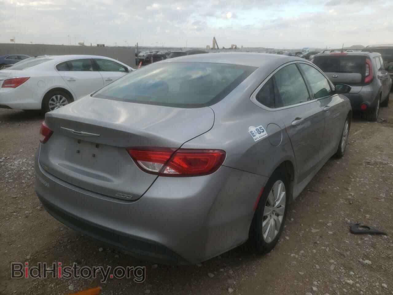 2015 CHRYSLER 200 - VIN: 1C3CCCFB2FN760445 - Photo 4