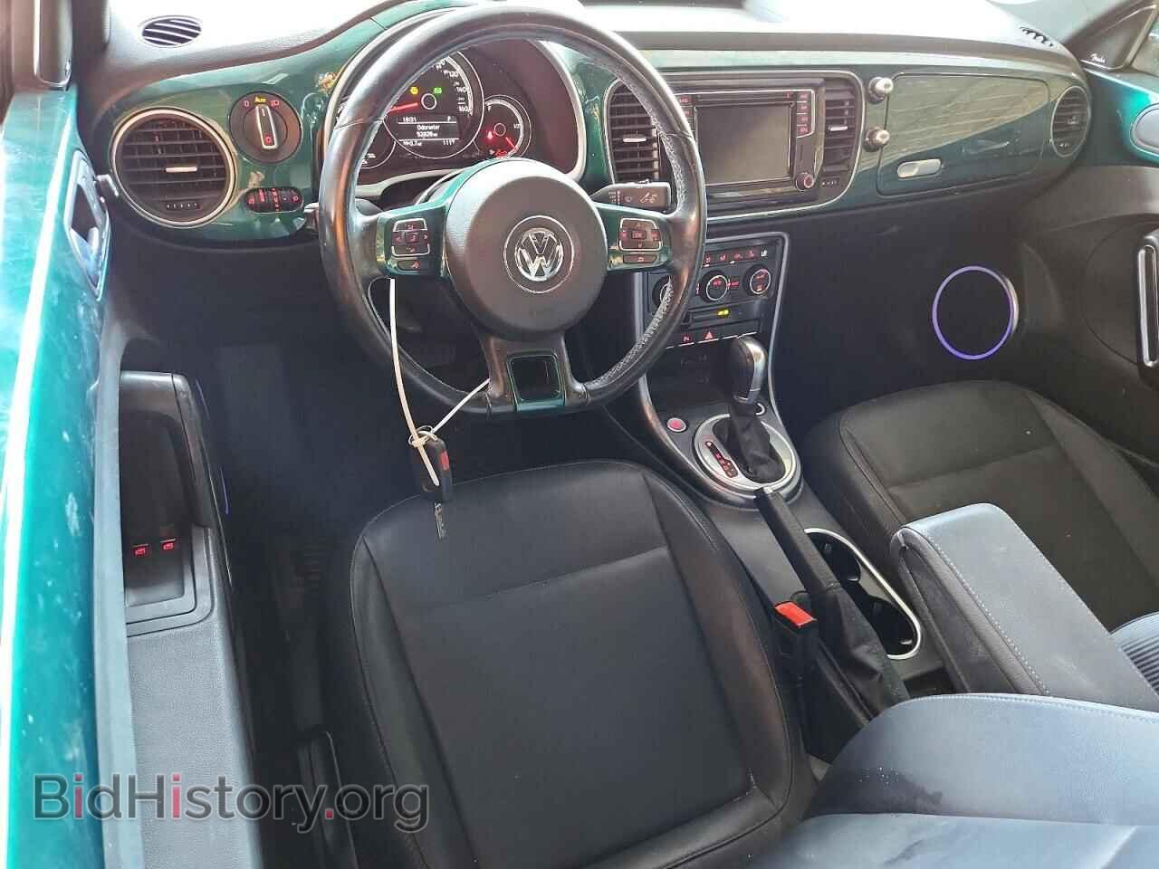 2017 VOLKSWAGEN BEETLE - VIN: 3VWJ17AT2HM618655 - Photo 8
