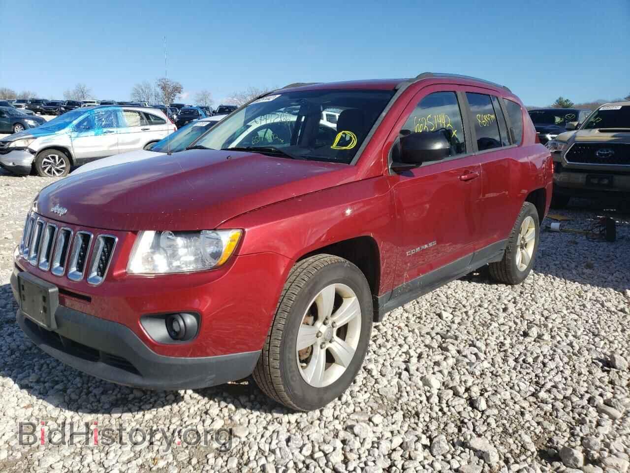2012 JEEP COMPASS - VIN: 1C4NJDEB0CD589021 - Photo 2