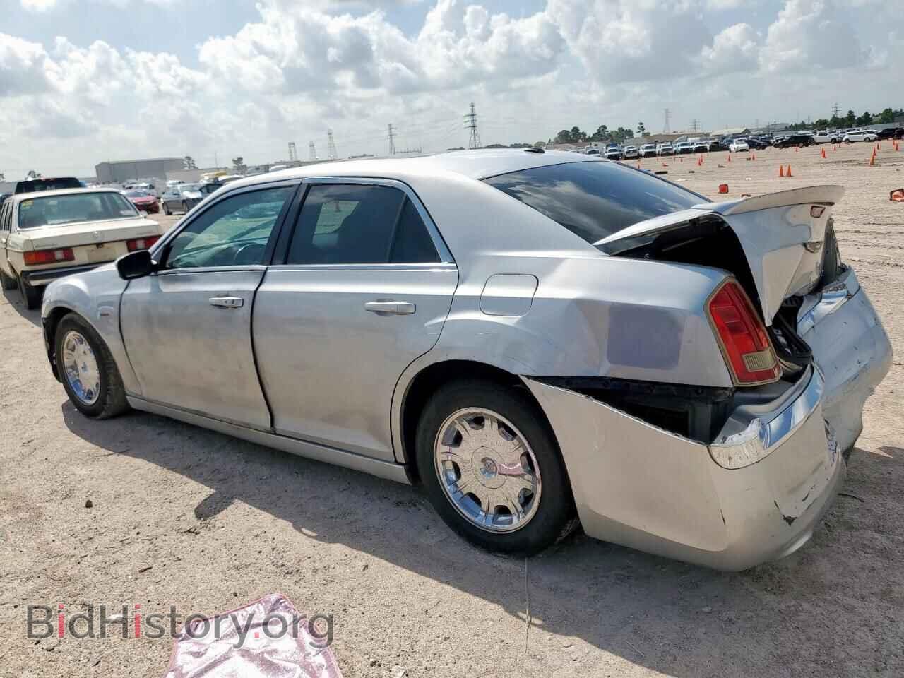 2012 CHRYSLER 300 - VIN: 2C3CCABG8CH279657 - Фото 2