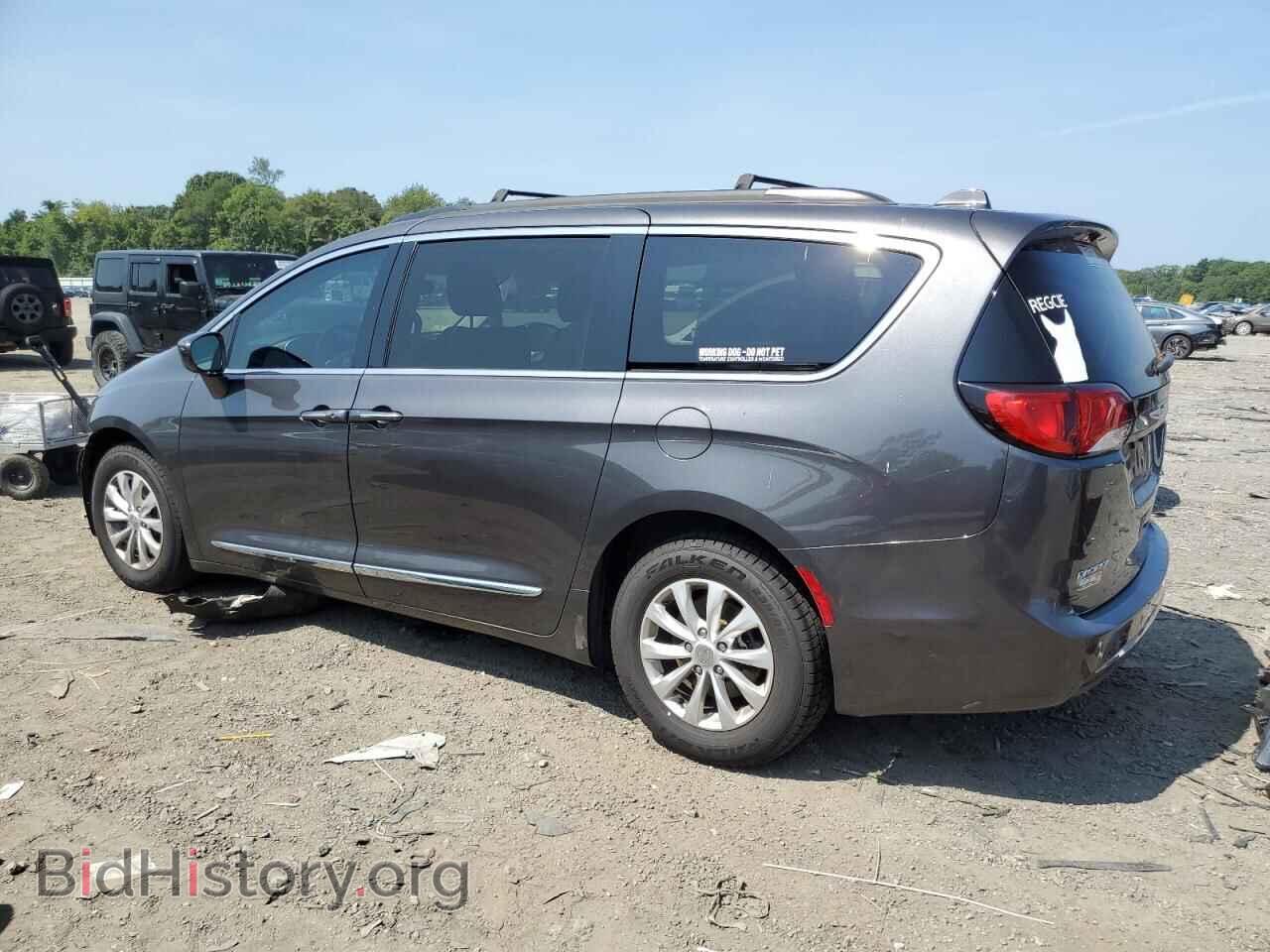 2017 CHRYSLER PACIFICA - VIN: 2C4RC1BG2HR845075 - Фото 2