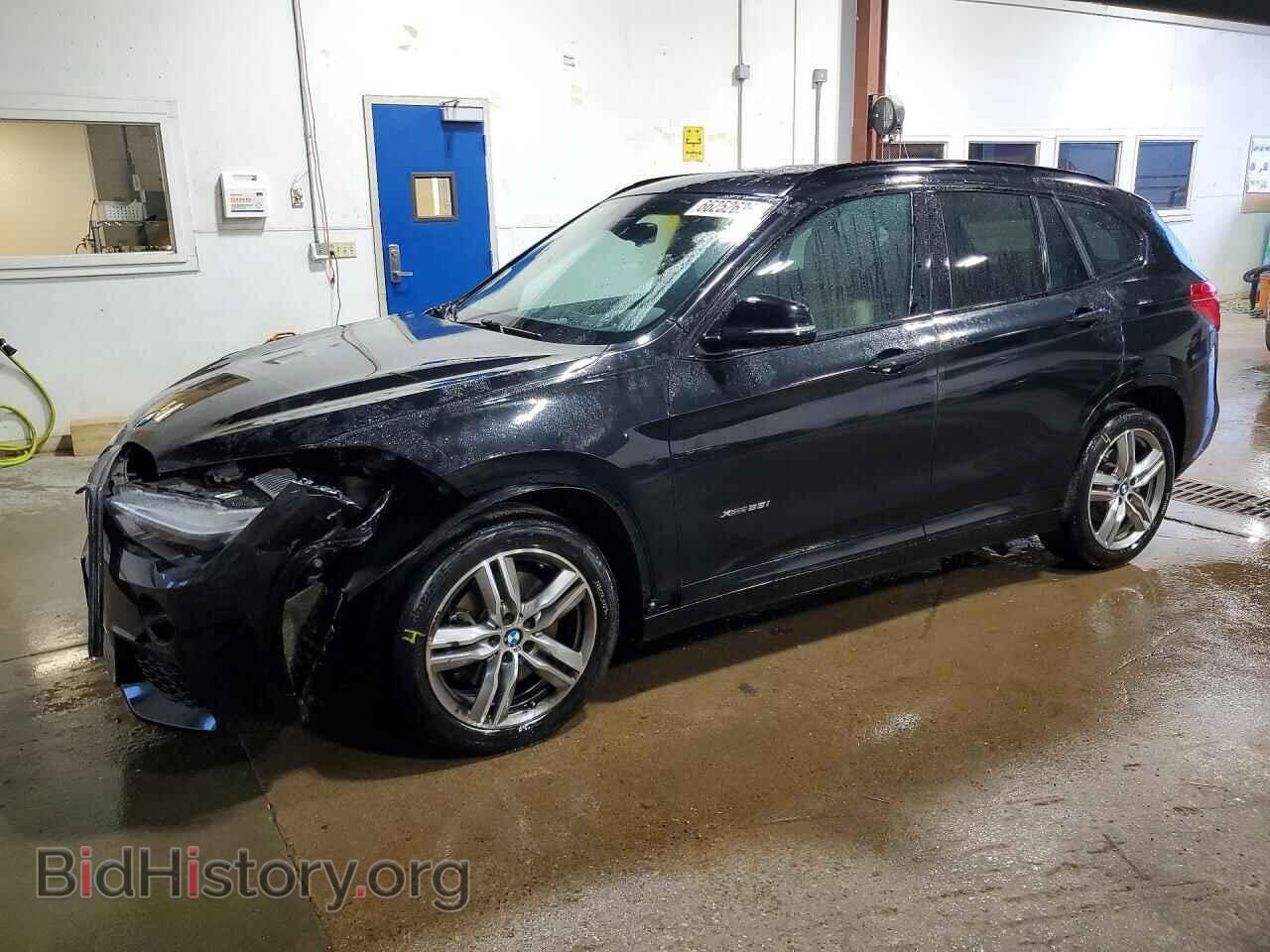 Фотография WBXHT3C30H5F75589 - BMW X1 2017