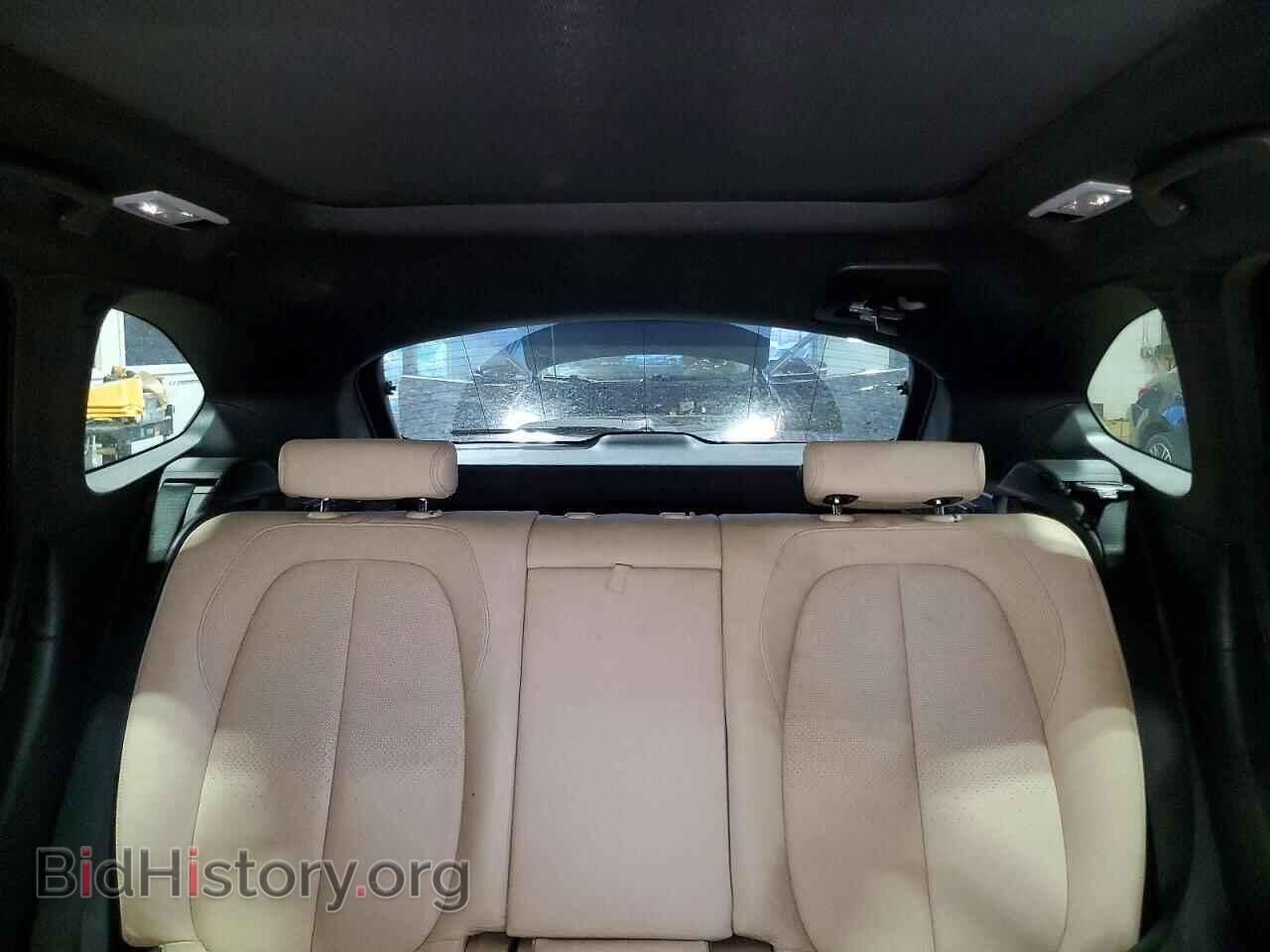 2017 BMW X1 - VIN: WBXHT3C30H5F75589 - Фото 10
