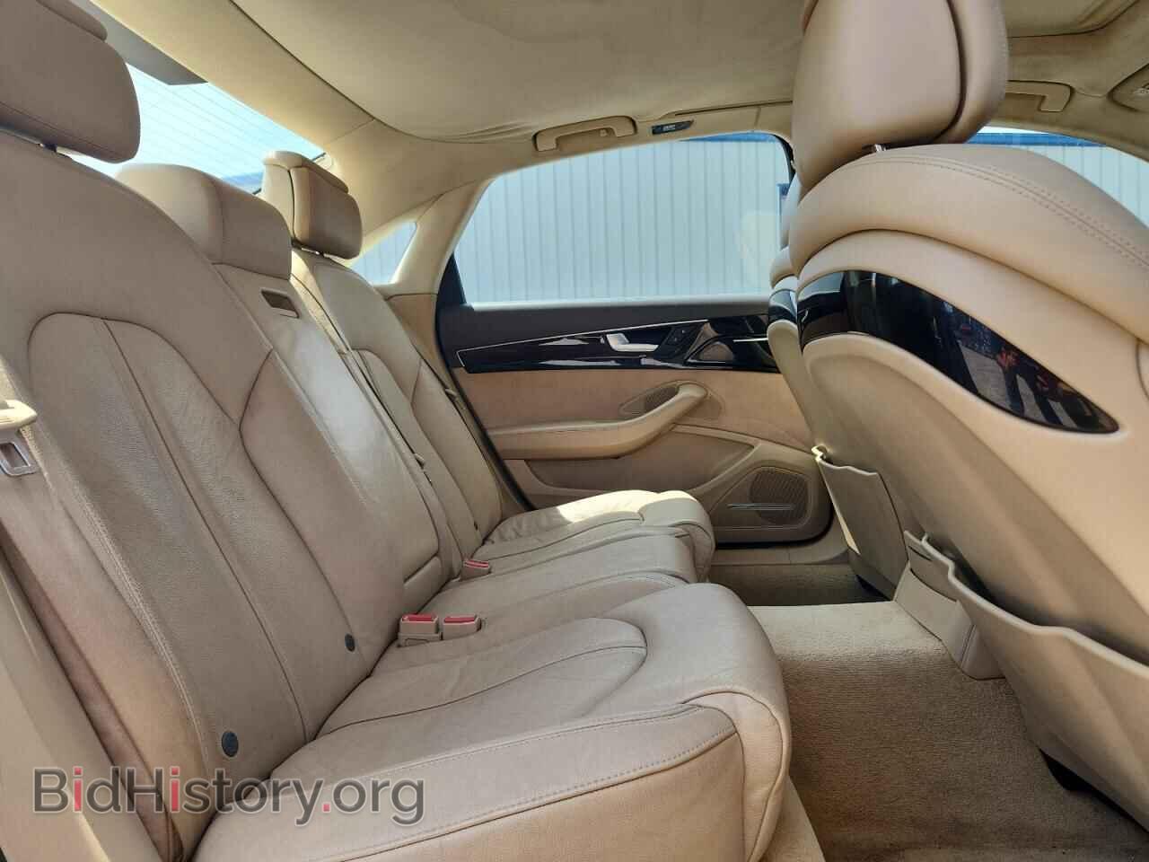 2011 AUDI A8 - VIN: WAURVAFD3BN023736 - Фото 10