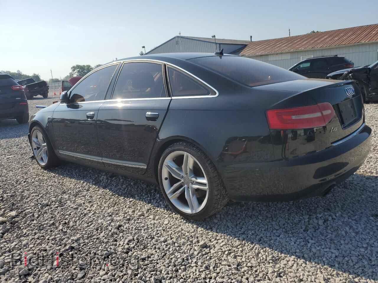 2010 AUDI A6 - VIN: WAUKGAFB2AN061189 - Фото 2