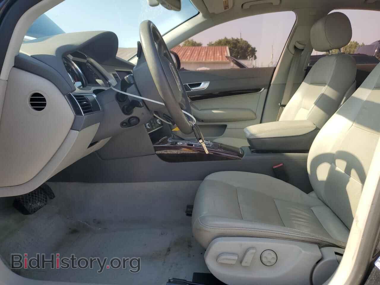 2010 AUDI A6 - VIN: WAUKGAFB2AN061189 - Фото 7