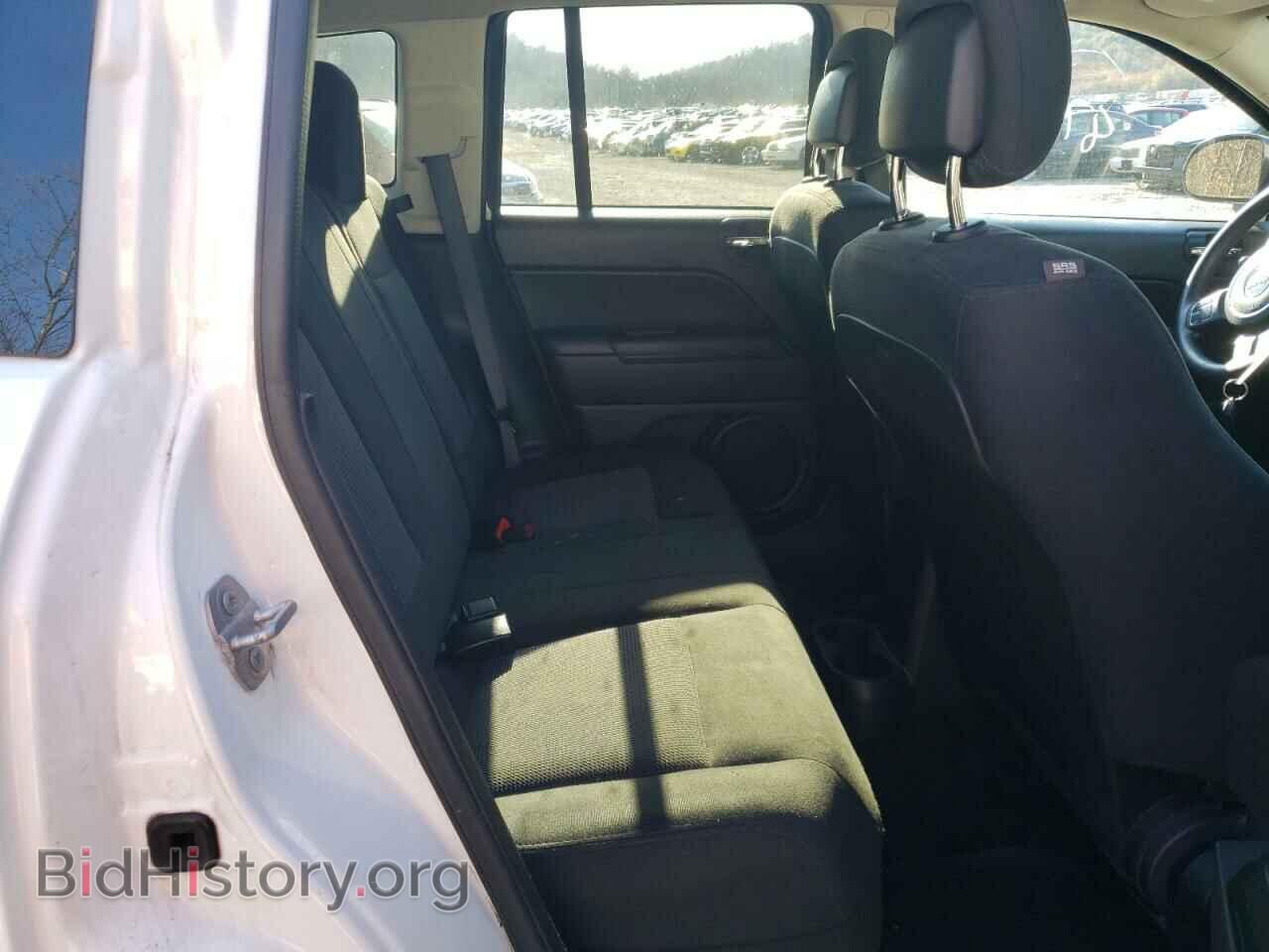 2016 JEEP COMPASS - VIN: 1C4NJDBB0GD637577 - Фото 6
