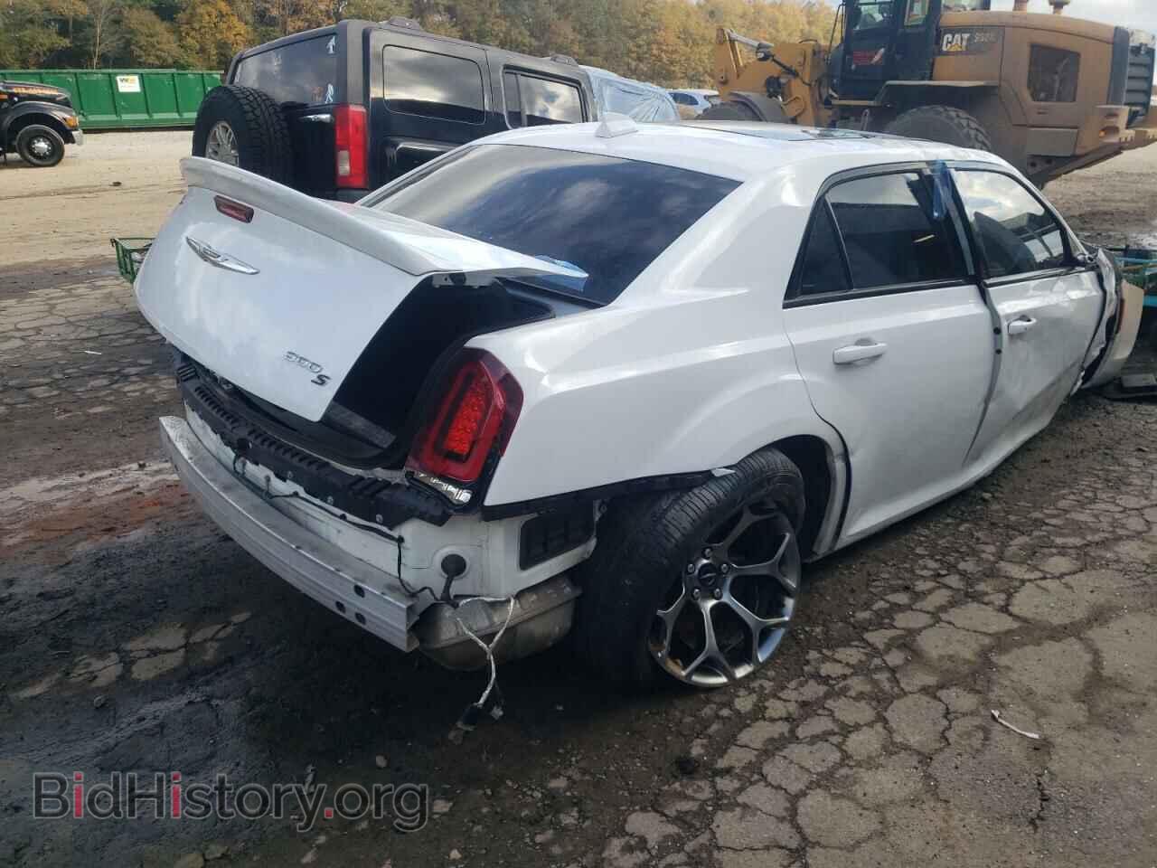 2017 CHRYSLER 300 - VIN: 2C3CCABG9HH557943 - Фото 4