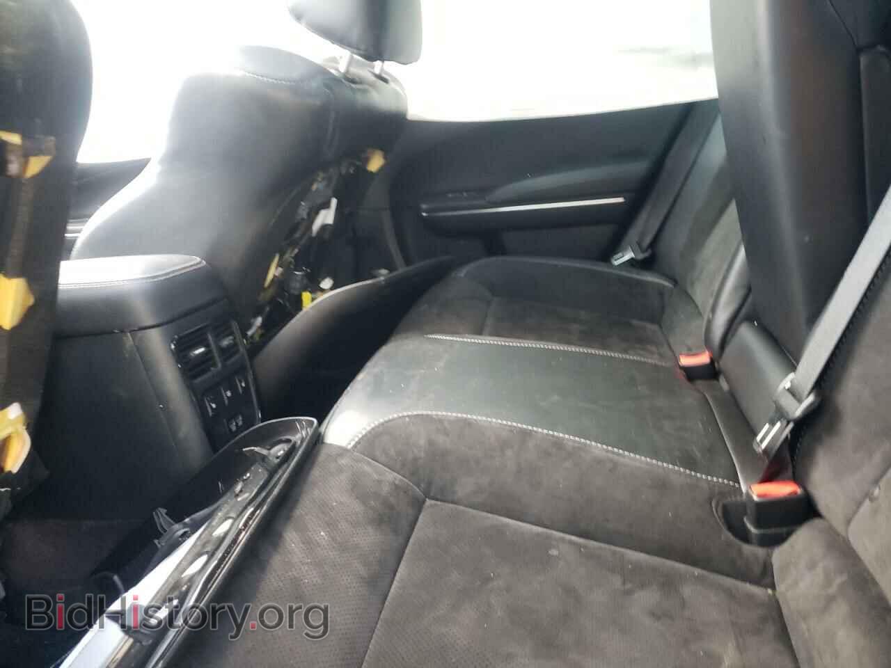 2017 CHRYSLER 300 - VIN: 2C3CCABG9HH557943 - Фото 6