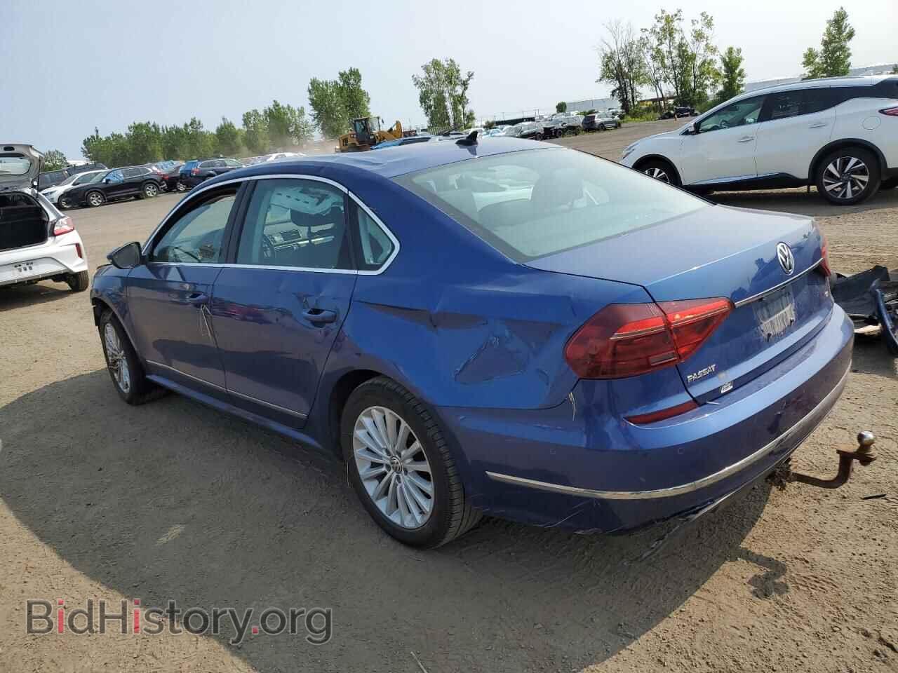 2017 VOLKSWAGEN PASSAT - VIN: 1VWBT7A31HC039978 - Фото 2